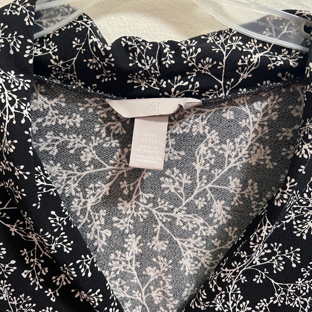 FLORAL BLOUSE - Picture 3 of 4